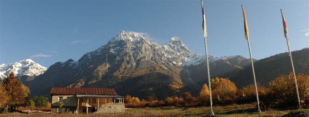 Grand Hotel Ushba Mazeri Exteriör bild